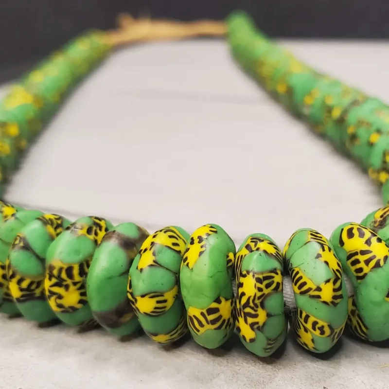 New Recycled Glass Beads (Floral) - Green